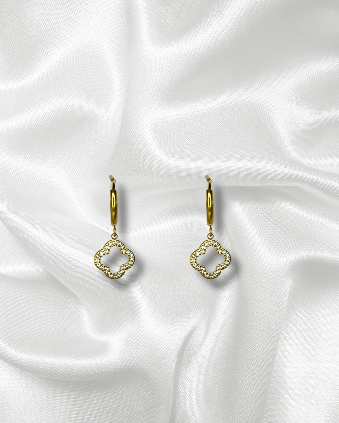 Elia | Boucles d'oreilles pendentif trèfle