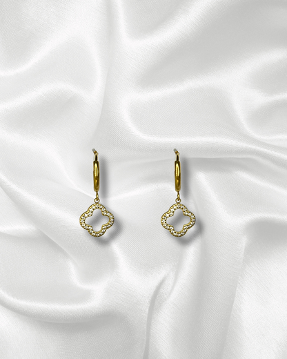 Elia | Boucles d'oreilles pendentif trèfle