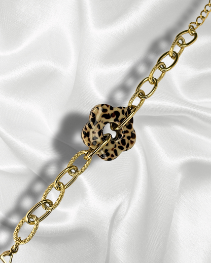 Nesrine | Bracelet doré et pendentif fleur