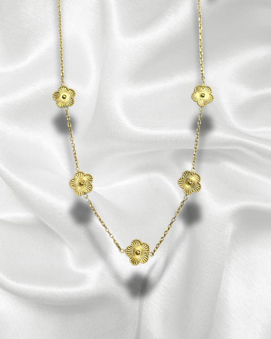 Malia | Collier doré et pendentifs fleurs