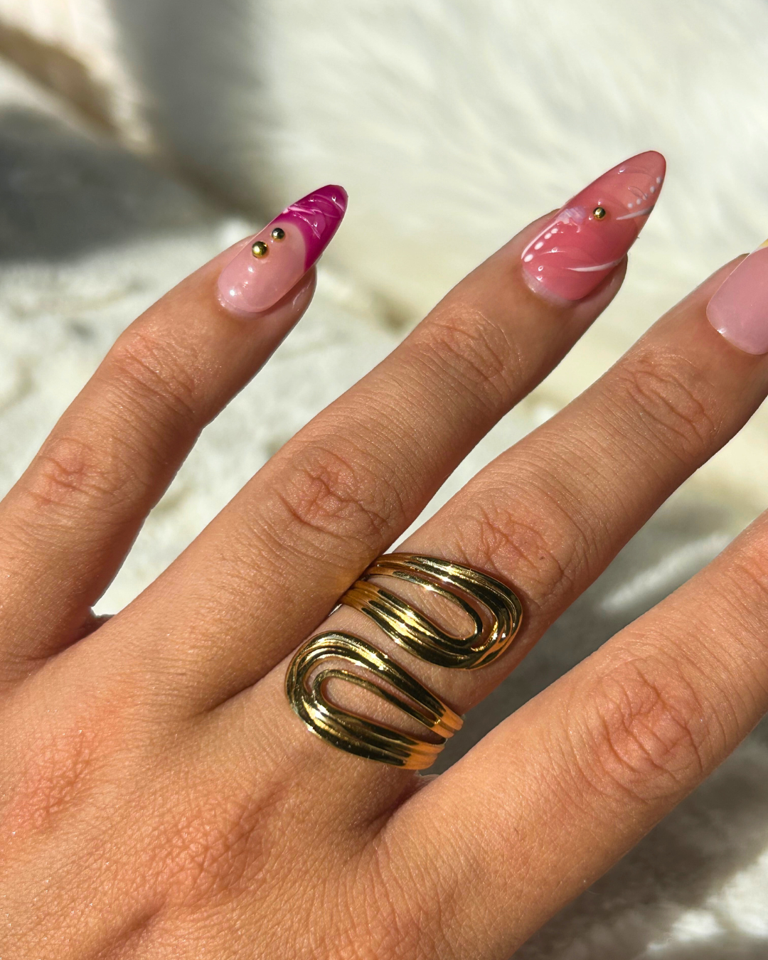 Leyra | Bague dorée spirale