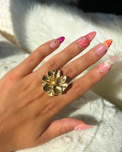 Lysia | Bague fleur dorée